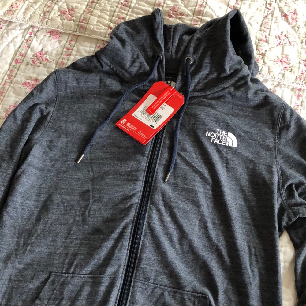 North Face zip up hoodie (NWT)